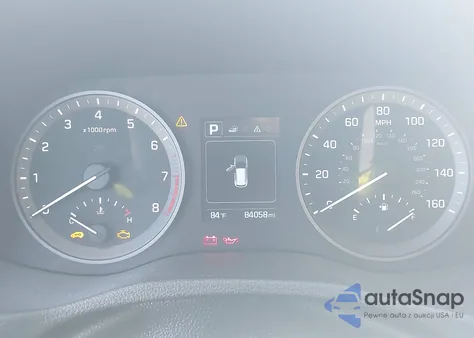 2018 Hyundai Tucson Value z USA, uszkodzony, nr VIN KM8J3CA25JU644595